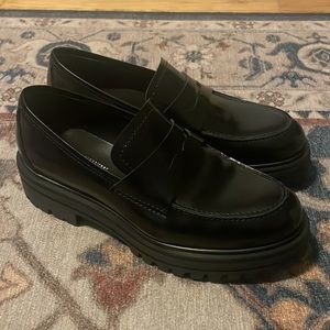 La Canadienne Reese Loafers size 8/38.5